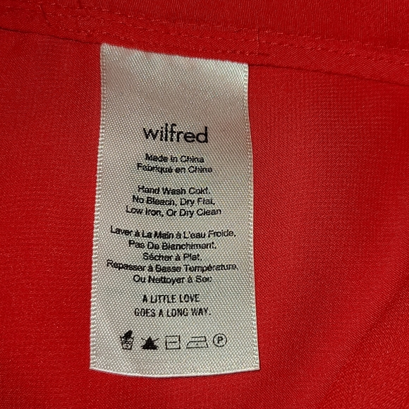 Aritzia Wilfred Emelyn Shorts Red High  Waisted Shorts - Picture 11 of 12